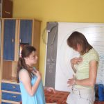 fundacja przerwij ciszę od wielu lat prowadzi kursy języka migowego na poziomie podstawoym i zaawansowanym posiada w sprzedaży multimedialny kurs języka migowego karty pracy do nauki języka migowego ćwiczenia do pomocy przy nauce języka migowego. prowadzimy sklep internetowy z materiałami ułatwiającymi naukę języka migowego. język migowy i jego nauka to jedna z głównych działalności naszej fundacji.