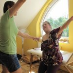 fundacja przerwij ciszę od wielu lat prowadzi kursy języka migowego na poziomie podstawoym i zaawansowanym posiada w sprzedaży multimedialny kurs języka migowego karty pracy do nauki języka migowego ćwiczenia do pomocy przy nauce języka migowego. prowadzimy sklep internetowy z materiałami ułatwiającymi naukę języka migowego. język migowy i jego nauka to jedna z głównych działalności naszej fundacji.